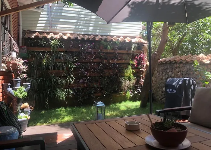 Kaleiçi Müstakil Benzersiz Bahçeli Harıka Ev Villa Antalya
