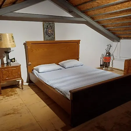 Kaleici Muestakil Benzersiz Bahceli Harika Ev Villa Antalya