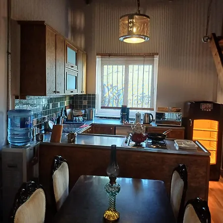 Villa Kaleici Muestakil Benzersiz Bahceli Harika Ev Antalya