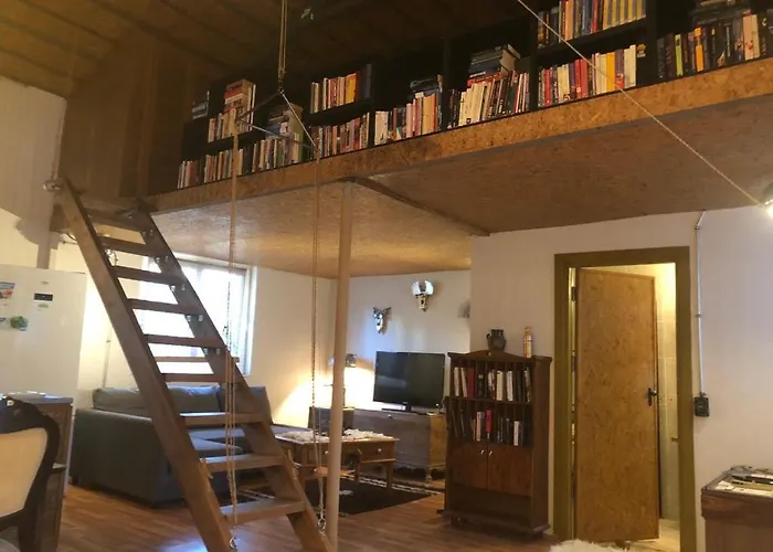 Kaleici Muestakil Benzersiz Bahceli Harika Ev *